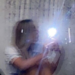 Meet your Posher, Alexandra